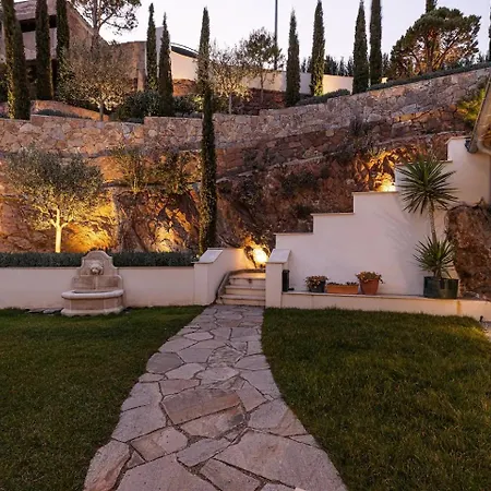 فيلة Mediterranean Garden Oasis Saint-Raphaël